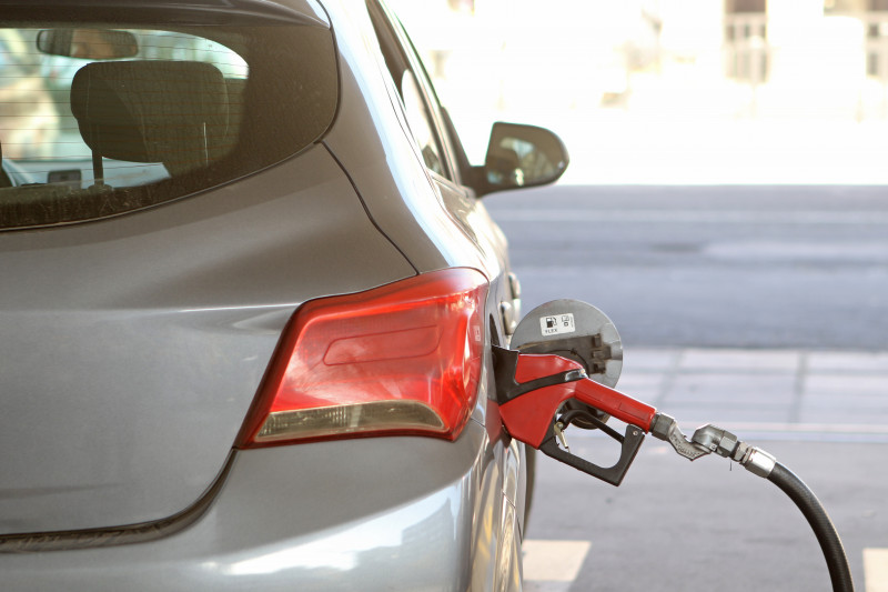  O RS teve a menor variação negativa e a gasolina mais cara, com custo médio de R$ 6,362