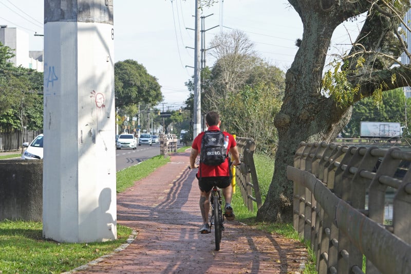 De acess&oacute;rios &agrave; manuten&ccedil;&atilde;o, neg&oacute;cios criam solu&ccedil;&otilde;es para quem ama andar de bicicleta Foto: Luiza Prado/JC