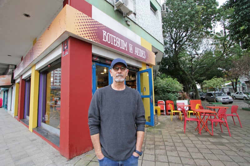  Cleber Gon&ccedil;alves &eacute; o propriet&aacute;rio do Botequim da Alcides Foto: Andressa Pufal/JC