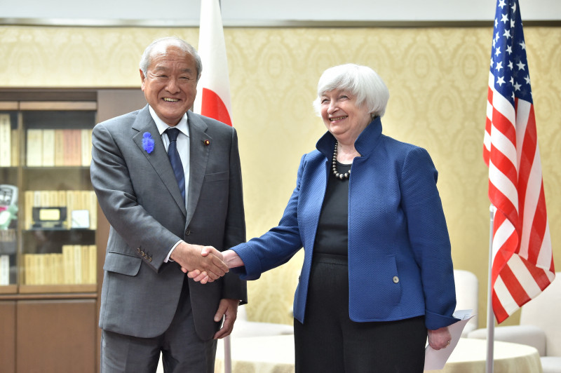 Janet Yellen se encontrou nesta quarta-feira (13) com o vice-primeiro-ministro chinês, Liu He