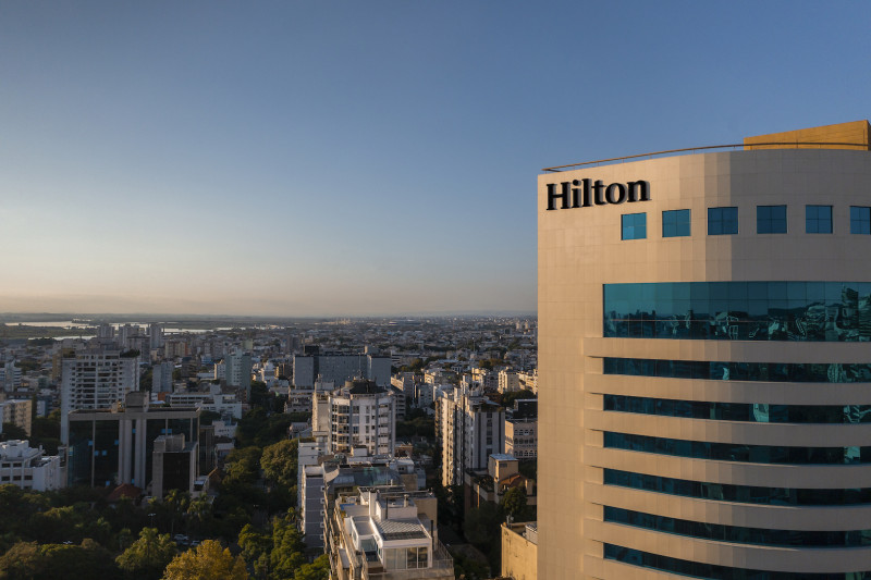 O Hilton fica no bairro Moinhos de Vento