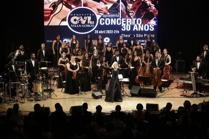 Há 30 anos, Orquestra Villa-Lobos transforma vidas e promove arte na periferia de Porto Alegre