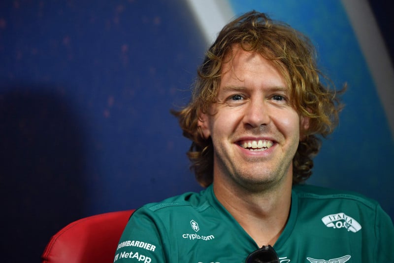 Chefe da Mercedes abre possibilidade de repatriar Sebastian Vettel
