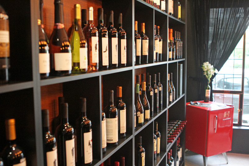 Andr&eacute; realizou o curso de sommelier na Associa&ccedil;&atilde;o Brasileira de Sommelier de Bento Gon&ccedil;alves (ABS) Foto: ANDRESSA PUFAL/JC