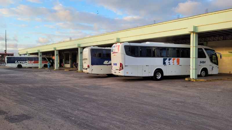 Imagem mostra a antiga Estação Rodoviária de Tramandaí, que foi demolida