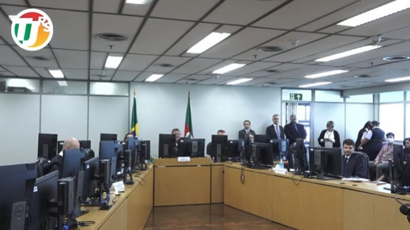 Com decisão de 2 votos contra 1, caso deve ir a novo julgamento