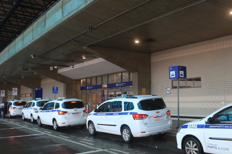 Entre as razões, está o fato de aceitarem dinheiro, cartão e Pix