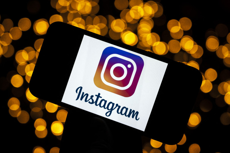 Atualmente, 65% dos consumidores compram pelo Instagram, tornando o aplicativo a principal rede social de compras