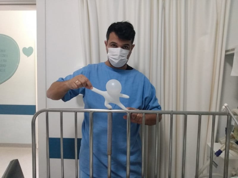 Diego Kurtz vem há alguns anos aplicando seu método "Cuidado, regido pelo brincar"