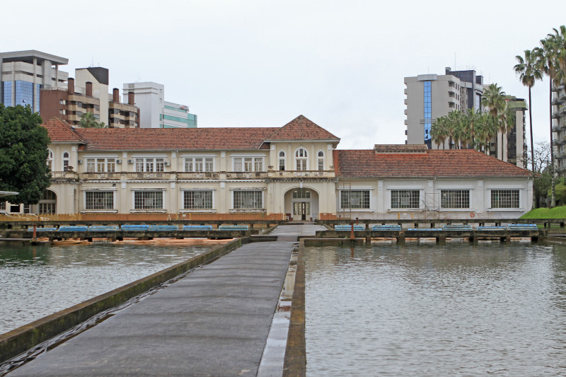 Unidade do Moinhos de Vento é uma das paralisadas