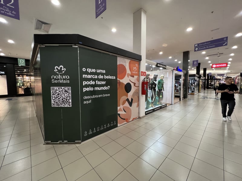 {'nm_midia_inter_thumb1':'https://www.jornaldocomercio.com/_midias/jpg/2022/08/09/206x137/1_img_5349-9715872.jpg', 'id_midia_tipo':'2', 'id_tetag_galer':'', 'id_midia':'62f1dab74904c', 'cd_midia':9715872, 'ds_midia_link': 'https://www.jornaldocomercio.com/_midias/jpg/2022/08/09/img_5349-9715872.jpg', 'ds_midia': 'Entre as nacionais, Natura vai abrir na primeira semana de setembro', 'ds_midia_credi': 'PATR&Iacute;CIA COMUNELLO/ESPECIAL/JC', 'ds_midia_titlo': 'Entre as nacionais, Natura vai abrir na primeira semana de setembro', 'cd_tetag': '1', 'cd_midia_w': '800', 'cd_midia_h': '600', 'align': 'Left'}