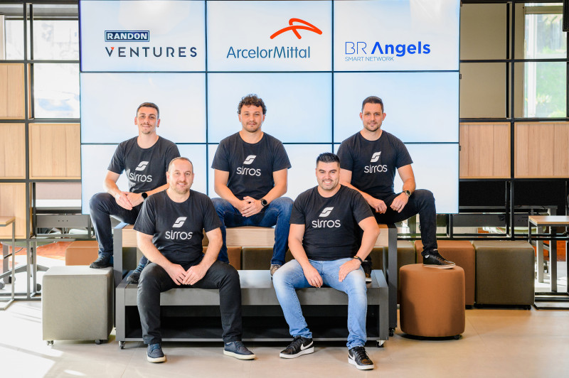 A partir da esq., Pavanello, Toniazzo, Pehls, Oliveira e Schlindwein, sócios da empresa