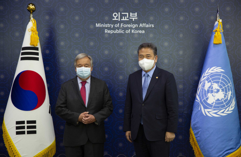Em Seul, Guterres se reuniu com o ministro das Relações Exteriores, Park Jin 