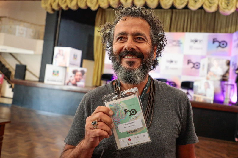 Ator tamb&eacute;m ser&aacute; homenageado com o trof&eacute;u Oscarito, do Festival de Cinema que ocorre na cidade h&aacute; 50 anos