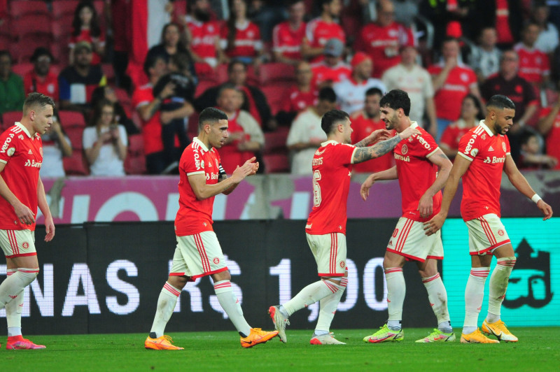 Inter vence o Fluminense no Beira-Rio 