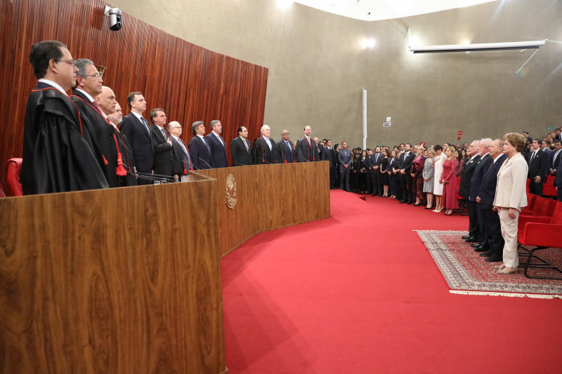 Evento contou com titulares de órgãos e Poderes, ministros e ex-presidentes da República como Temer, Lula, Sarney e Dilma