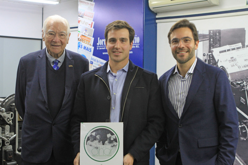 Bruno e Guilherme Foernges foram recebidos por Giovanni Tumelero no JC