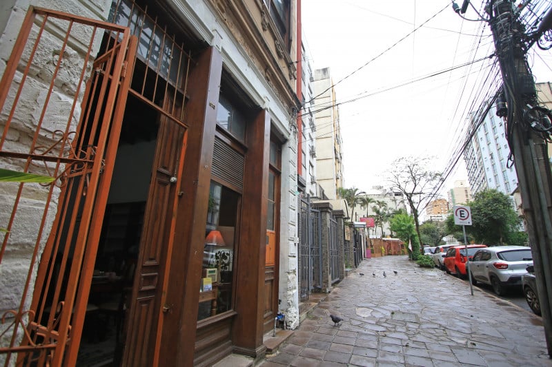 A Casa Mal Assombrada fica na rua Fernando Machado, no centro da Capital
 Foto: LUIZA PRADO/JC