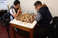 Campeã estadual de xadrez pede auxílio para participar de torneio em  Florianópolis - Região - Jornal VS