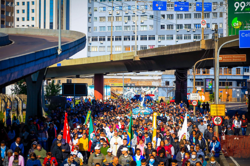 Serviços públicos e privados terão alteração nos horários por conta do feriado