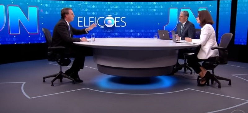 Bolsonaro também acusou o jornalista William Bonner de "fake news"