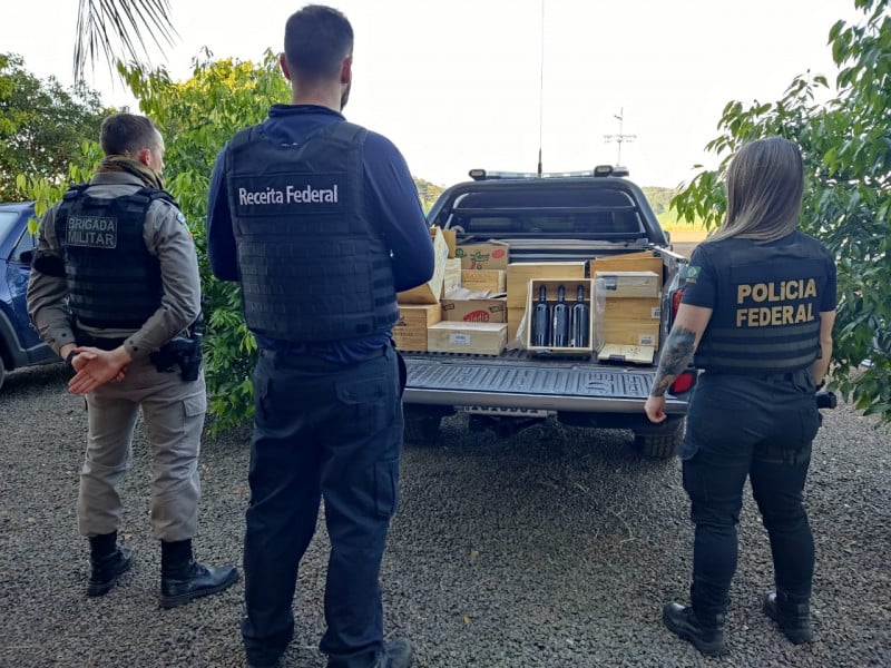 De acordo com funcionários da Receita, há uma suspeita de que esse vigilante tenha ligações com o servidor do Serpro Luiz Antônio Martins Nunes, que atuava na Receita no Rio de Janeiro e foi um dos alvos da ação para apurar vazamentos