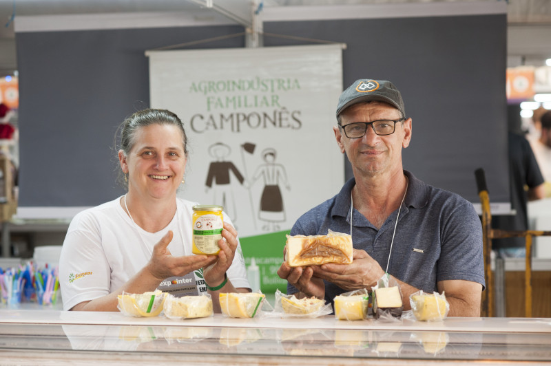 Casal lançou manteiga clarificada e queijo trufado com doce de leite