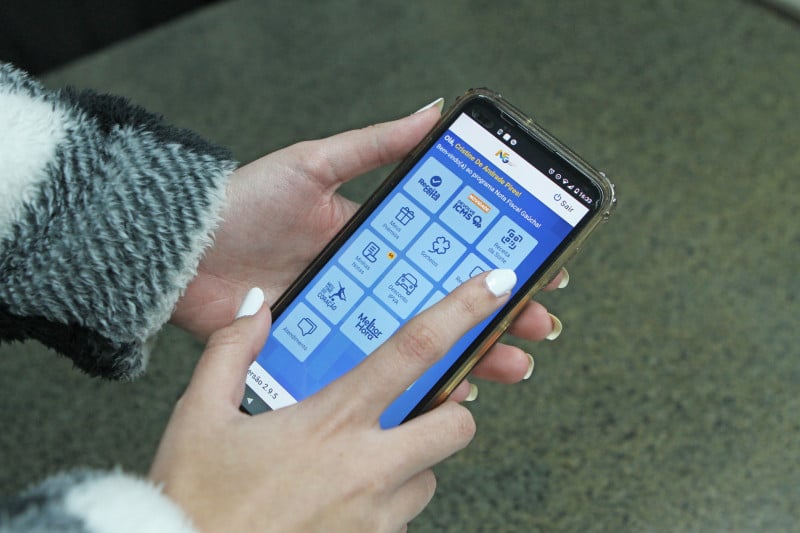 A implementação da mudança iniciou-se em 2022, com a assinatura de um termo de adesão ao sistema, que proporcionou o acesso à base de dados nacional