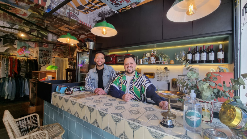 O casal est&aacute; &agrave; frente da opera&ccedil;&atilde;o h&aacute; um m&ecirc;s e j&aacute; possui grandes planos para o futuro do neg&oacute;cio Foto: GIOVANNA SOMMARIVA/ESPECIAL/JC