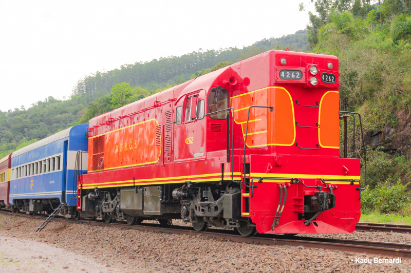 As 10 viagens programadas estão previstas para o início de novembro