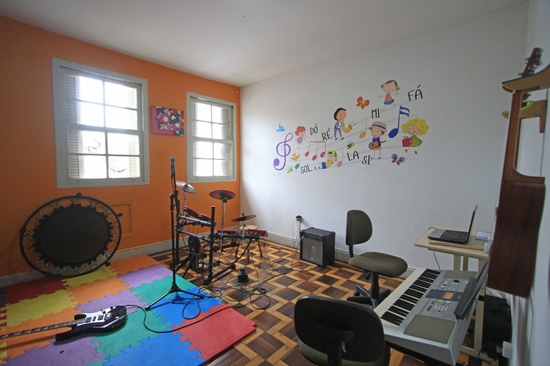 Especial de bairros GE - Petrópolis
Na foto: escola de música Top Music Foto: LUIZA PRADO/JC