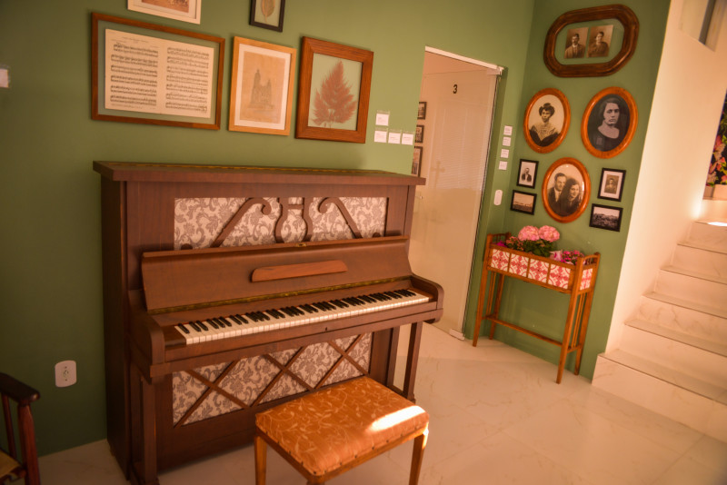 A casa é um espaço de arte, memória e convivência