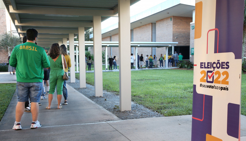  Em alguns países, como nos Estados Unidos, as eleições seguem em andamento