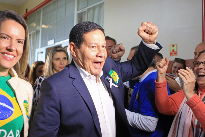 Vice-presidente da República, Mourão ganhou a disputa pela vaga do Rio Grande do Sul no Senado com 44,1% dos votos