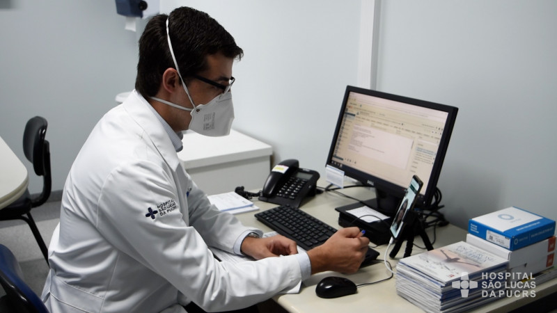 Em maio, o Conselho Federal de Medicina divulgou a Resolução nº 2.314/2022 e regulamentou o serviço, até então polêmico