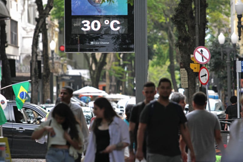 Temperatura estará alta desde cedo, e calor deve ceder ao longo da semana
