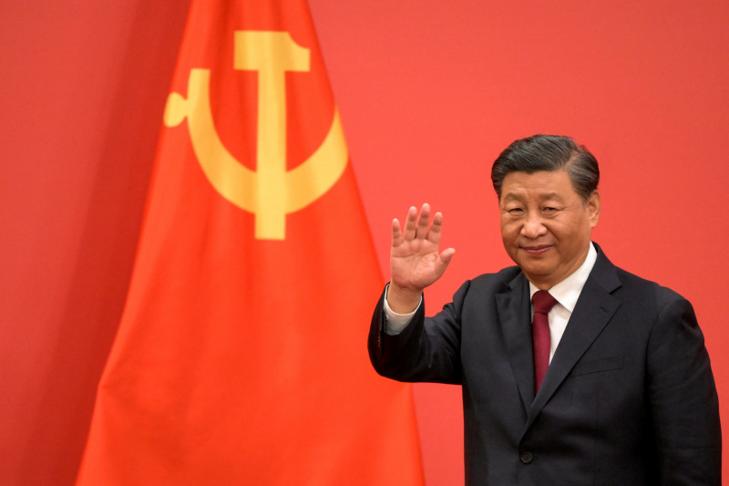Segundo Xi Jinping, resolver a crise na Ucrânia por meios políticos é o melhor caminho