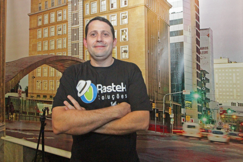 Juarez Lopes Fortes comemora o bom momento da empresa