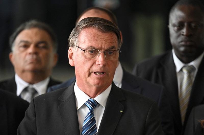 Bolsonaro foi condenado por ter realizado reunião com embaixadores, em julho do ano passado, para atacar o sistema eletrônico de votação