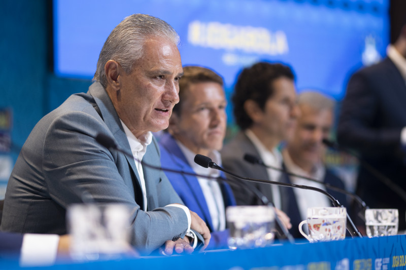 Tite falou sobre a relação com os jogadores e o favoritismo da seleção brasileira   