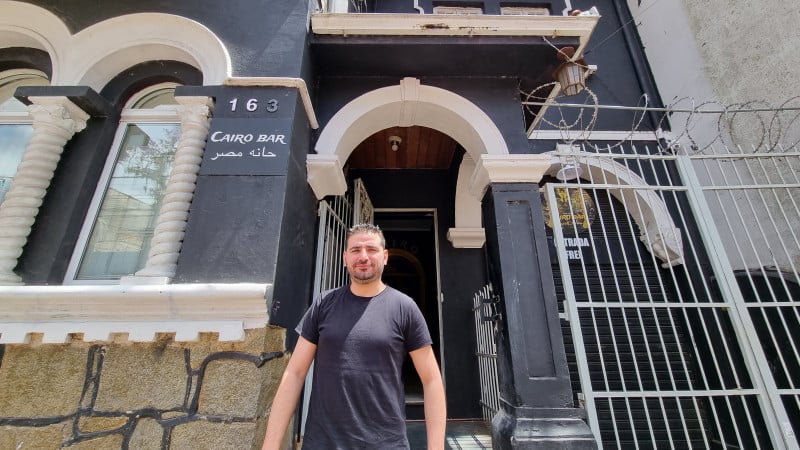 O espa&ccedil;o conta com itens t&iacute;picos da cultura &aacute;rabe Foto: GIOVANNA SOMMARIVA/ESPECIAL/JC