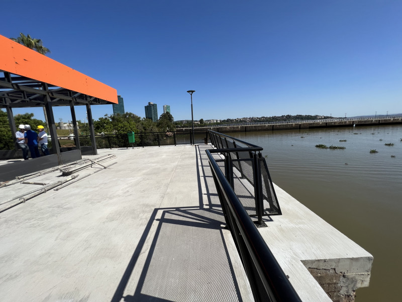 {'nm_midia_inter_thumb1':'https://www.jornaldocomercio.com/_midias/jpg/2022/11/16/206x137/1_minuto_varejo_pontal_shopping_parque_publico_orla_jornal_do_comercio_4-9840231.jpg', 'id_midia_tipo':'2', 'id_tetag_galer':'', 'id_midia':'63750c41c2a65', 'cd_midia':9840231, 'ds_midia_link': 'https://www.jornaldocomercio.com/_midias/jpg/2022/11/16/minuto_varejo_pontal_shopping_parque_publico_orla_jornal_do_comercio_4-9840231.jpg', 'ds_midia': 'Minuto Varejo - Pontal Shopping - parque público pontal - píer sul - orla do guaíba - antigo pontal do estaleiro - Porto Alegre - circuito arqueológico', 'ds_midia_credi': 'PATRÍCIA COMUNELLO/ESPECIAL/JC', 'ds_midia_titlo': 'Minuto Varejo - Pontal Shopping - parque público pontal - píer sul - orla do guaíba - antigo pontal do estaleiro - Porto Alegre - circuito arqueológico', 'cd_tetag': '1', 'cd_midia_w': '800', 'cd_midia_h': '600', 'align': 'Left'}