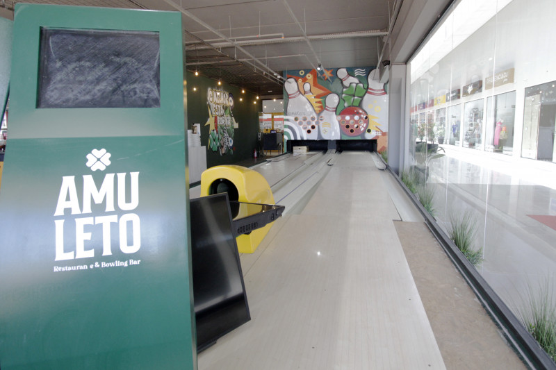 O restaurante ter&aacute; uma pista de boliche funcionando no per&iacute;odo da noite  Foto: ISABELLE RIEGER/JC