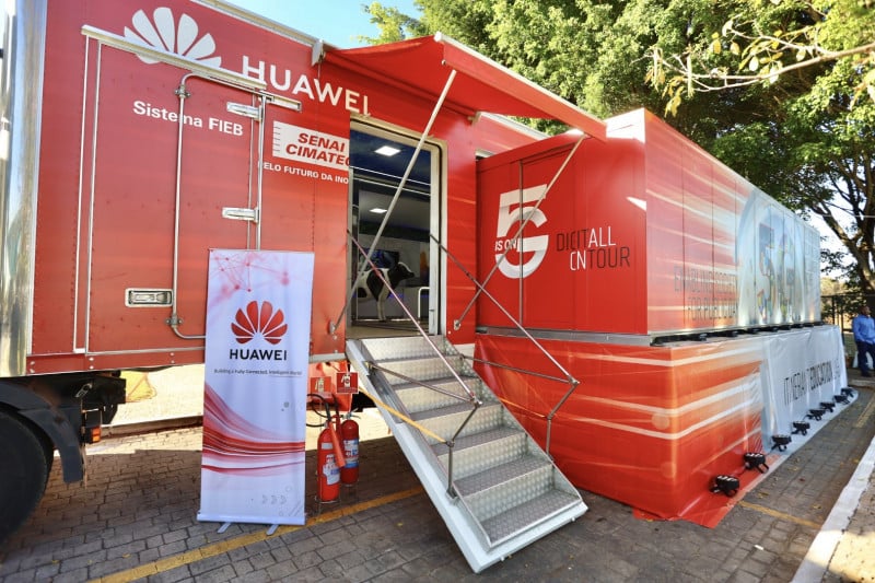 Promovida pela Huawei e Senai, visitação é gratuita e aberta ao público das 8h às 20h