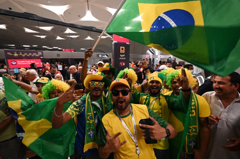 Muitos torcedores estrangeiros tem o Brasil como seleção favorita 