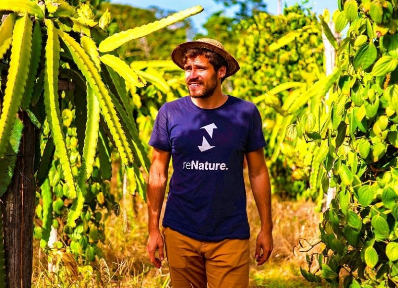 Villela é co-fundador da reNature, fundação holandesa com projetos de agricultura regenerativa em diversos países 