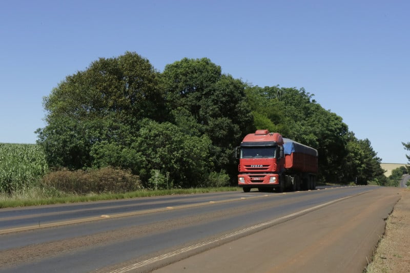 Mudanças na Lei do Motorista podem gerar aumento de custos, alertam transportadores