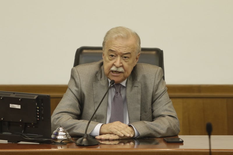 Petry avalia que existem mais alternativas que podem substituir o simples corte dos incentivos