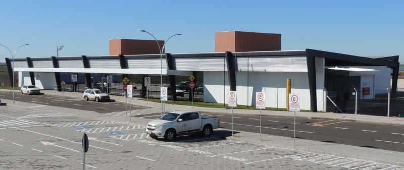 Estrutura está pronta e recebe últimas instalações para começar a receber passageiros e voos