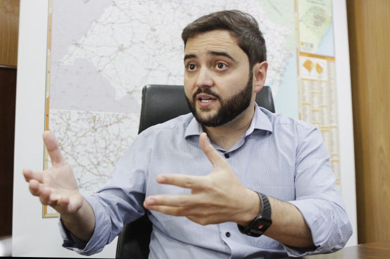 Gabriel Souza prevê que projeto que reestrutura governo gaúcho seja enviado esta semana ao Parlamento